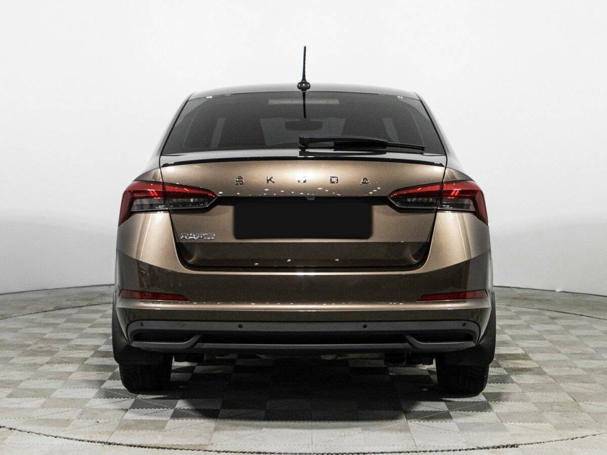 Skoda Rapid с пробегом — 2022 год. Фото: #5