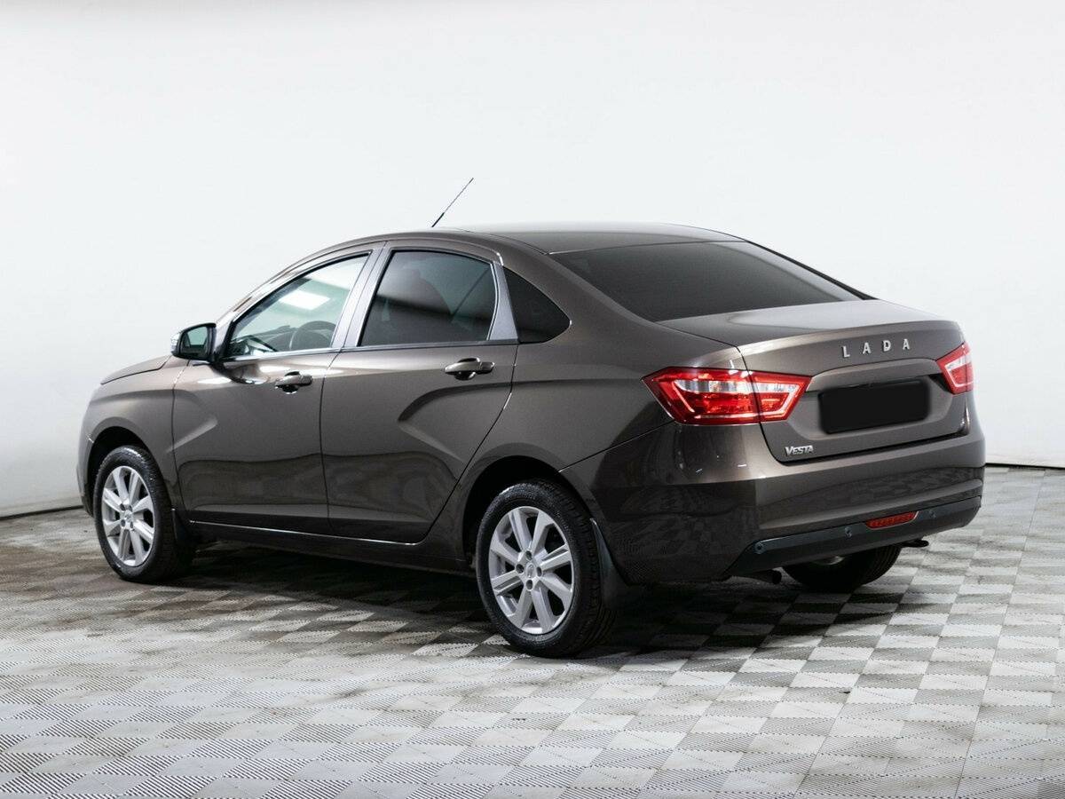 Lada (ВАЗ) Vesta с пробегом — 2020 год. Фото: #5