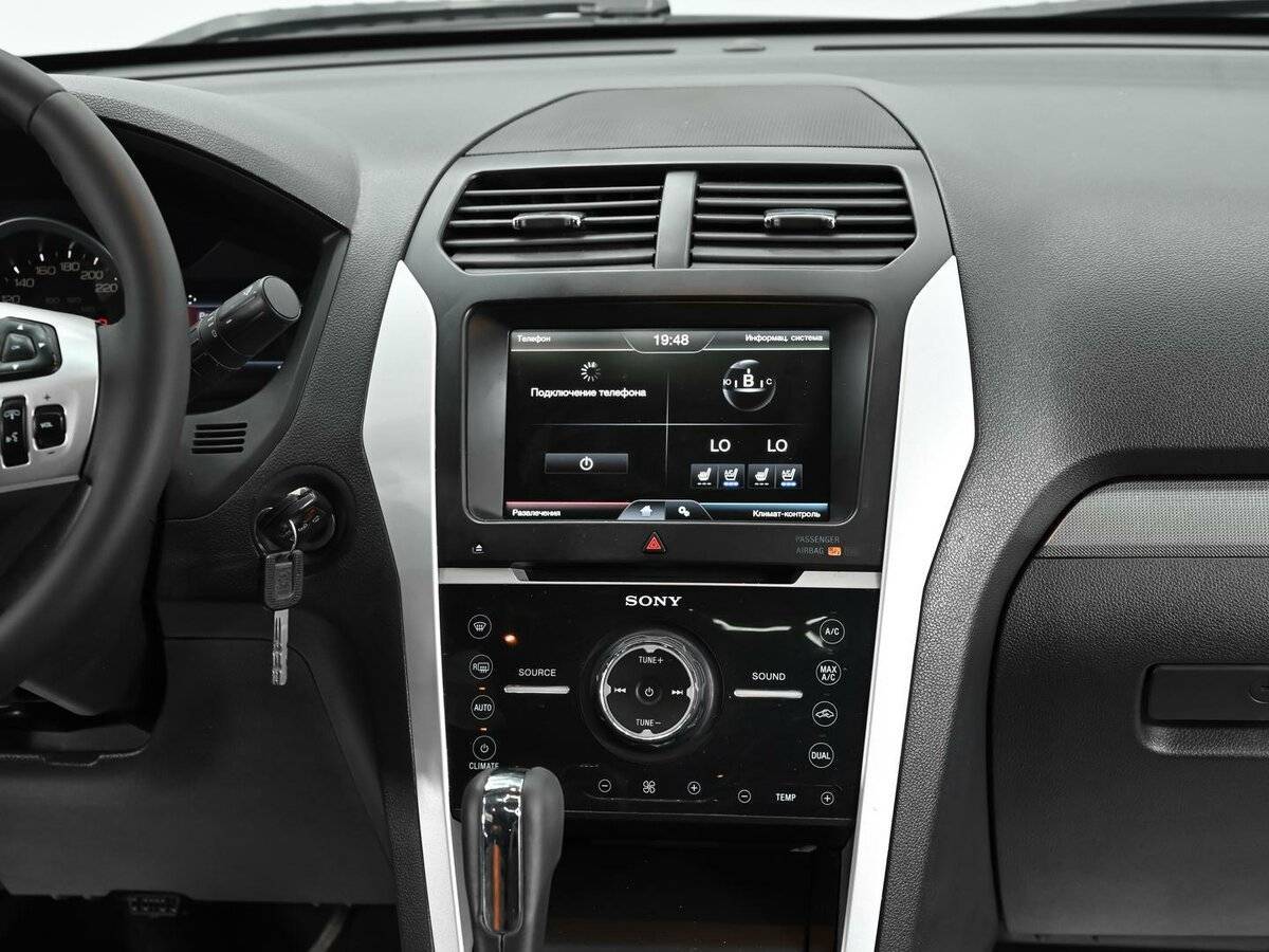 Ford Explorer с пробегом — 2013 год. Фото: #8