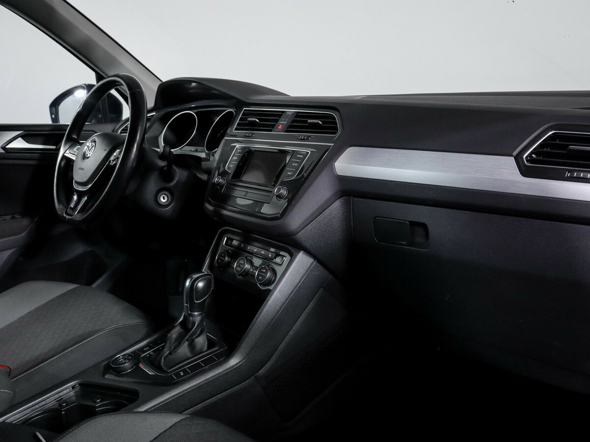 Volkswagen Tiguan с пробегом — 2017 год. Фото: #6