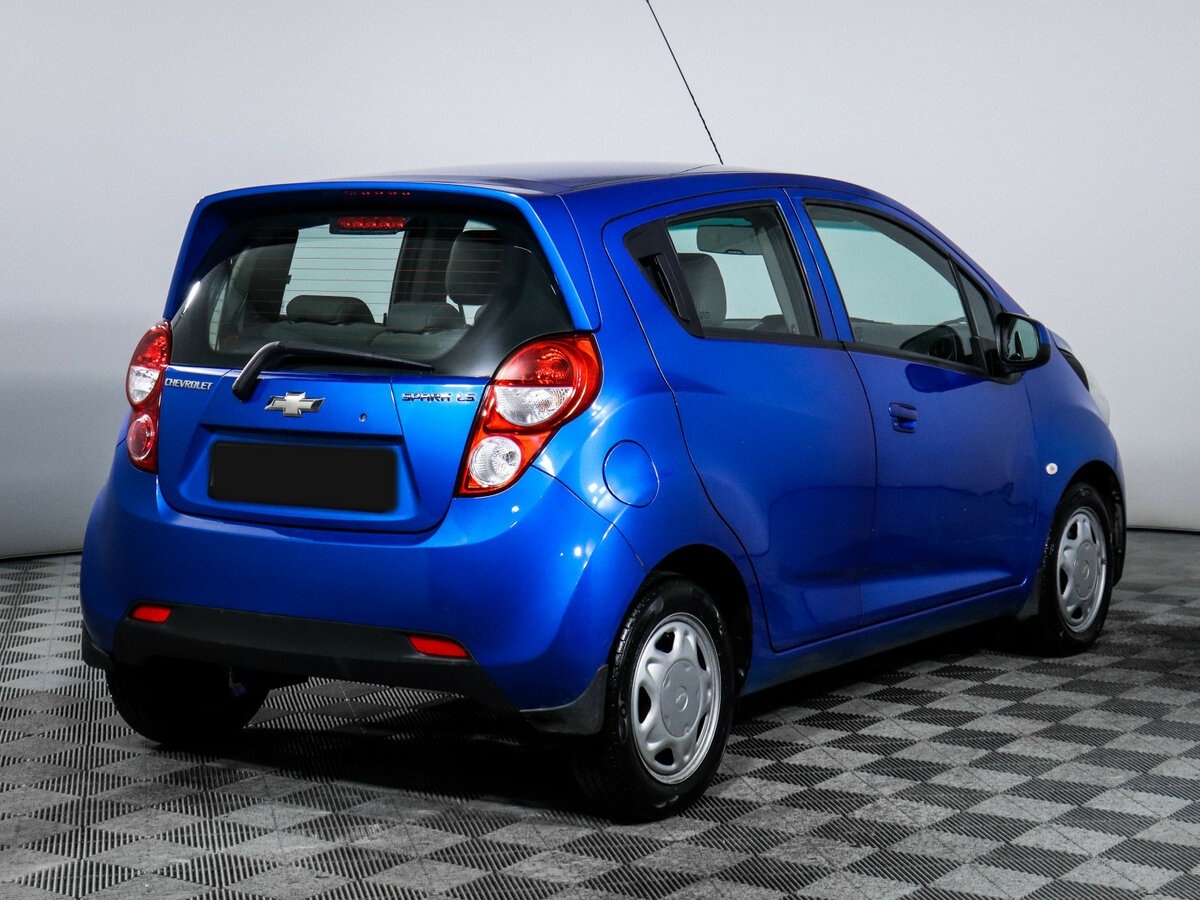 Chevrolet Spark с пробегом — 2014 год. Фото: #4