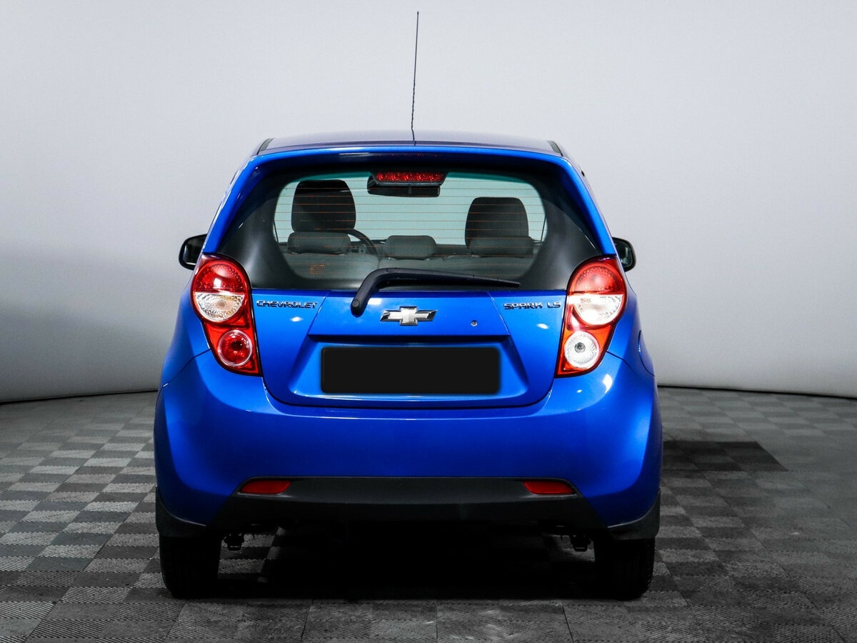 Chevrolet Spark с пробегом — 2014 год. Фото: #5