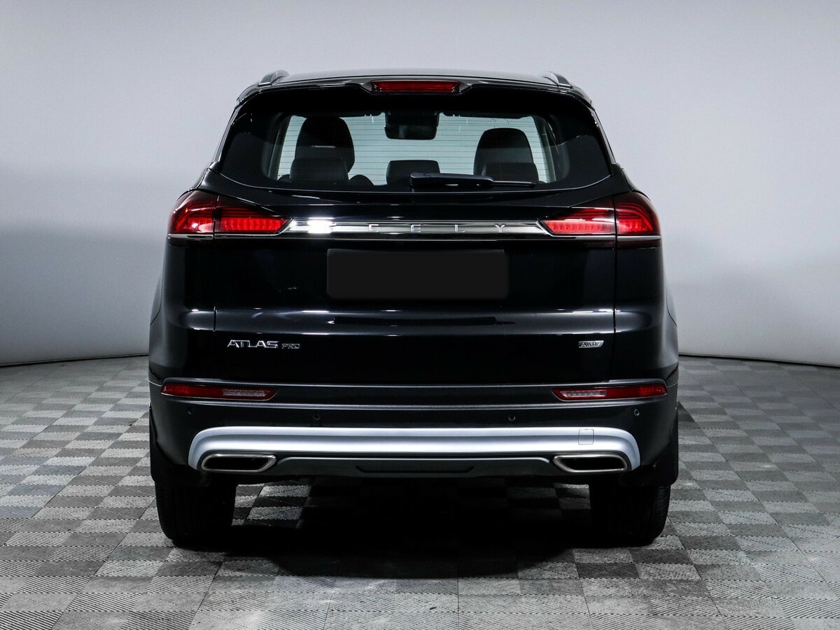 Geely Atlas Pro с пробегом — 2024 год. Фото: #4