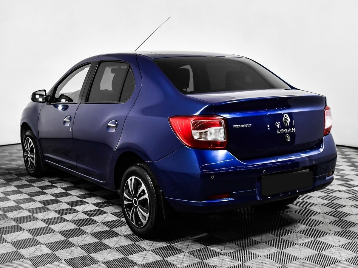 Renault Logan с пробегом — 2018 год. Фото: #6