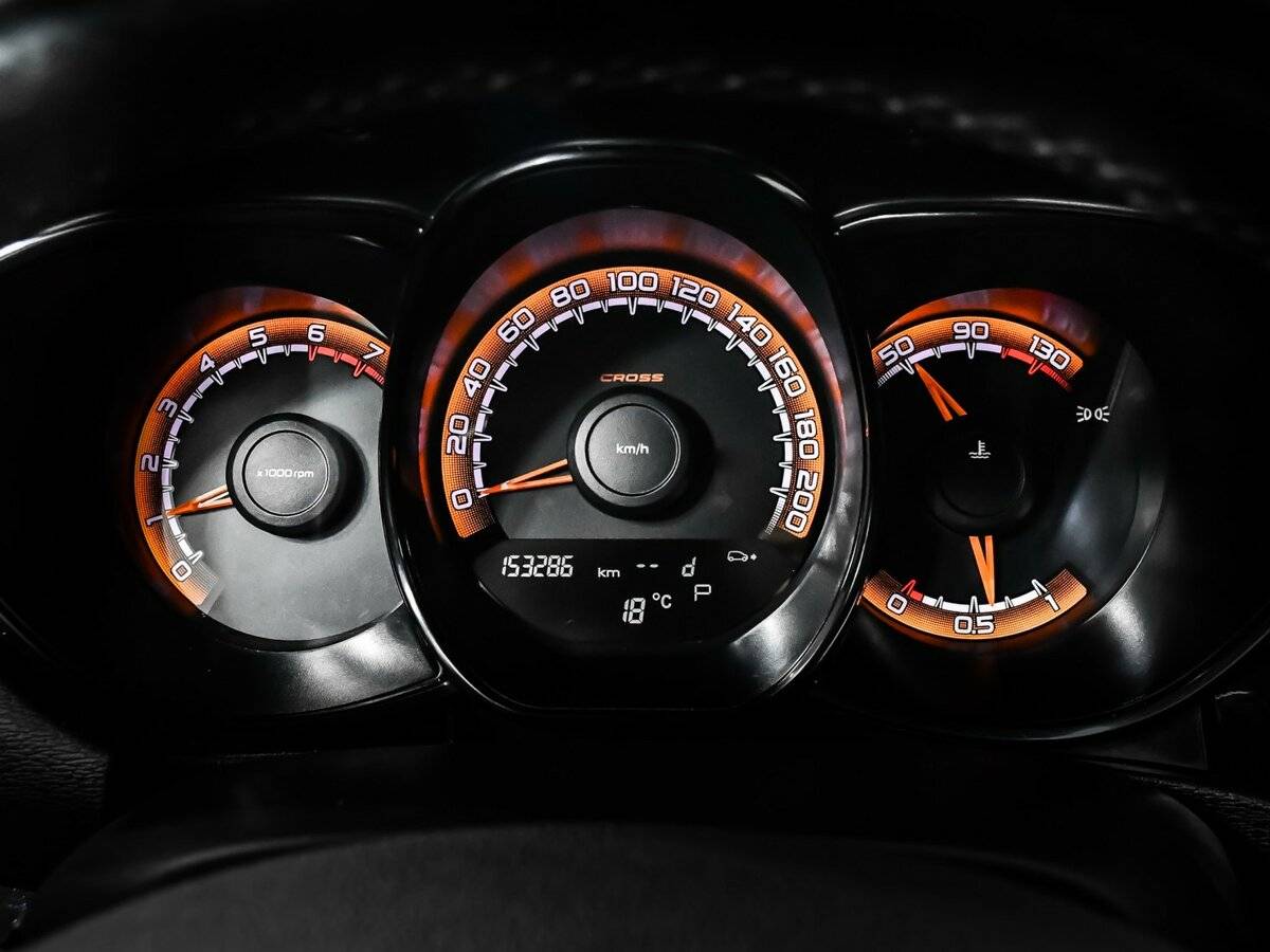 Lada (ВАЗ) Vesta с пробегом — 2020 год. Фото: #7