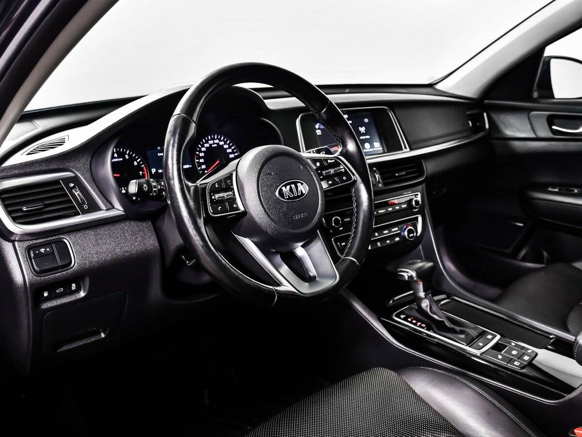 Kia Optima с пробегом — 2019 год. Фото: #9