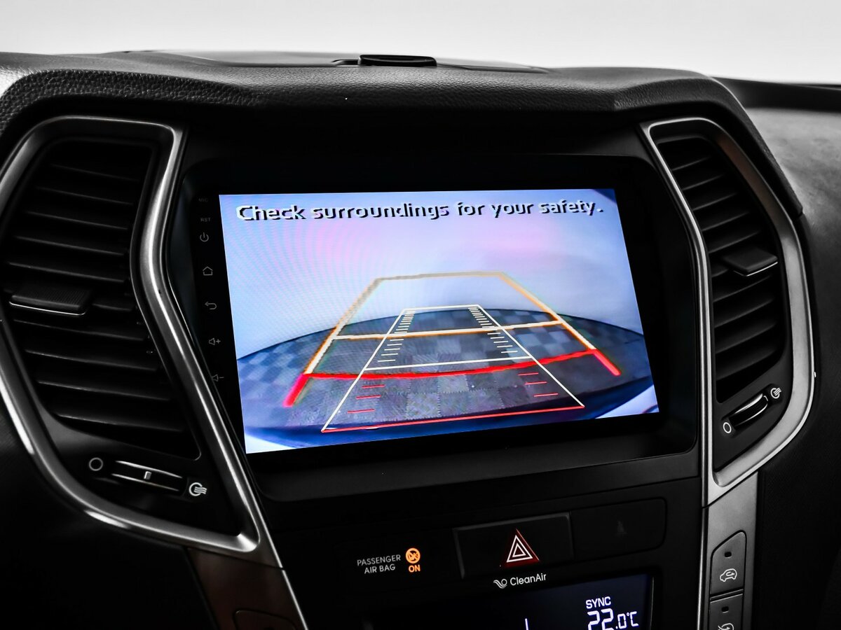 Hyundai Santa Fe с пробегом — 2017 год. Фото: #12