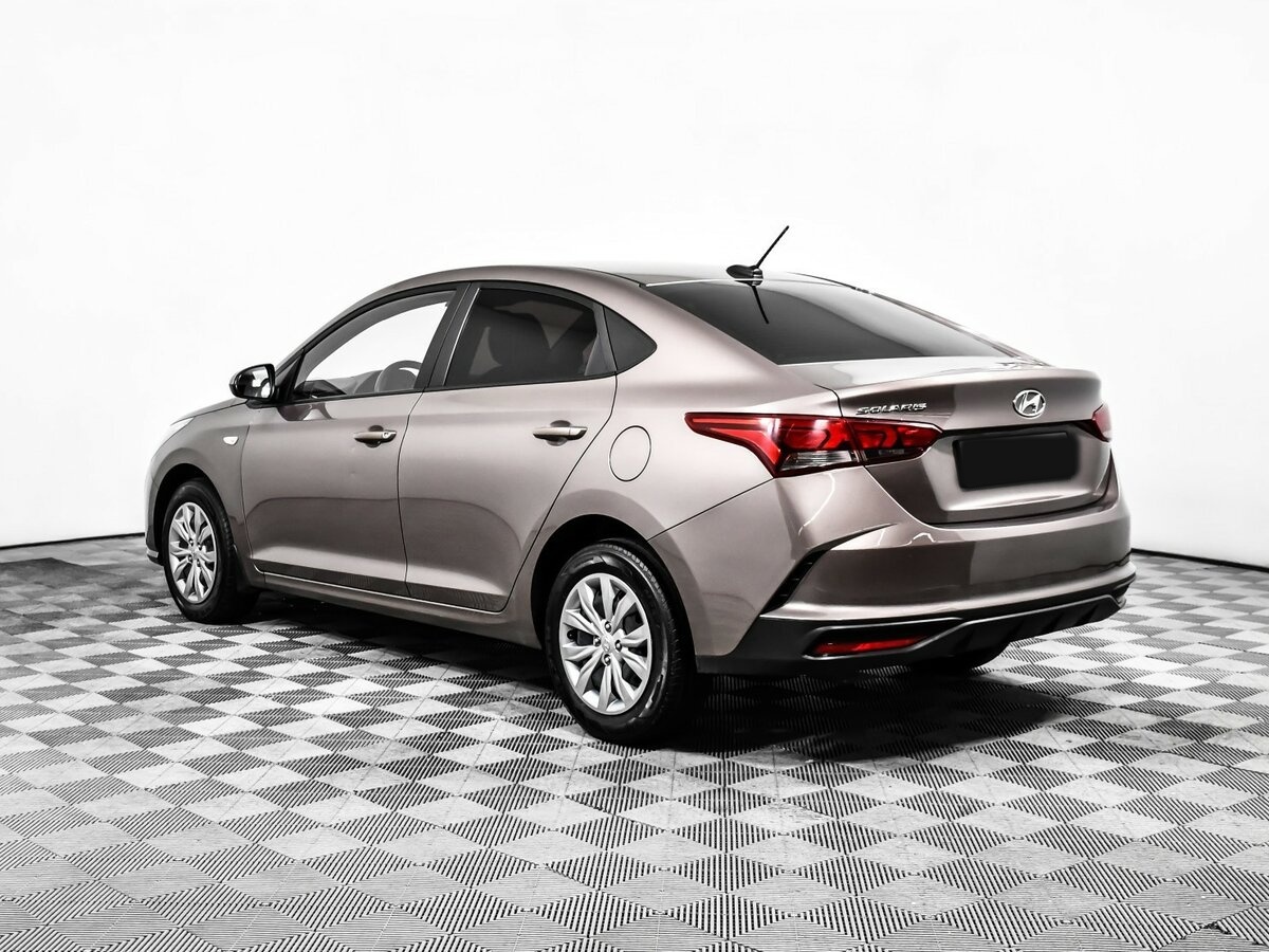 Hyundai Solaris с пробегом — 2020 год. Фото: #5