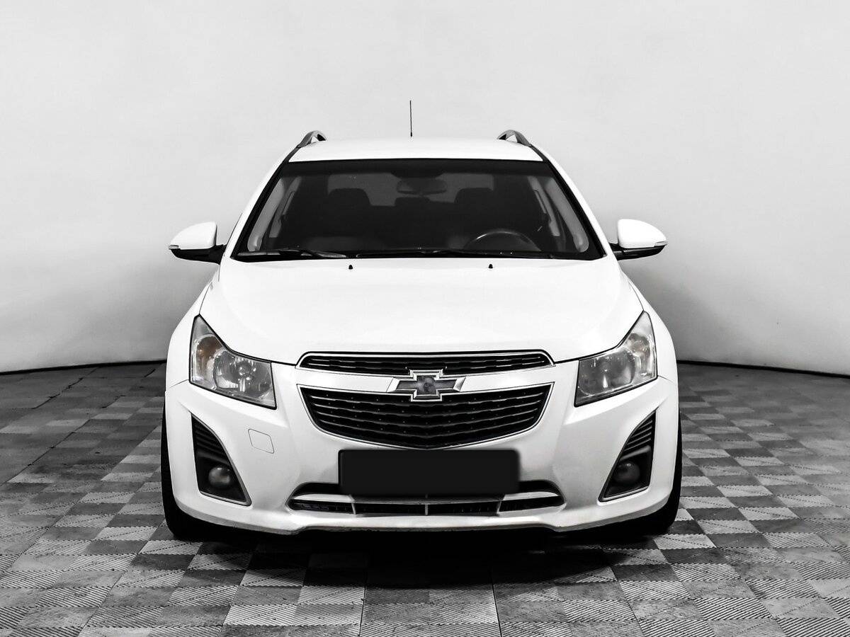 Chevrolet Cruze с пробегом — 2015 год. Фото: #1