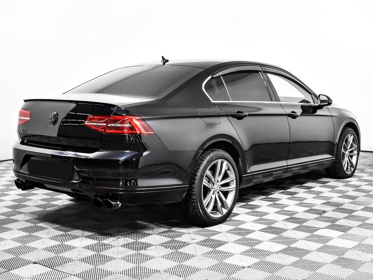 Volkswagen Passat с пробегом — 2018 год. Фото: #3