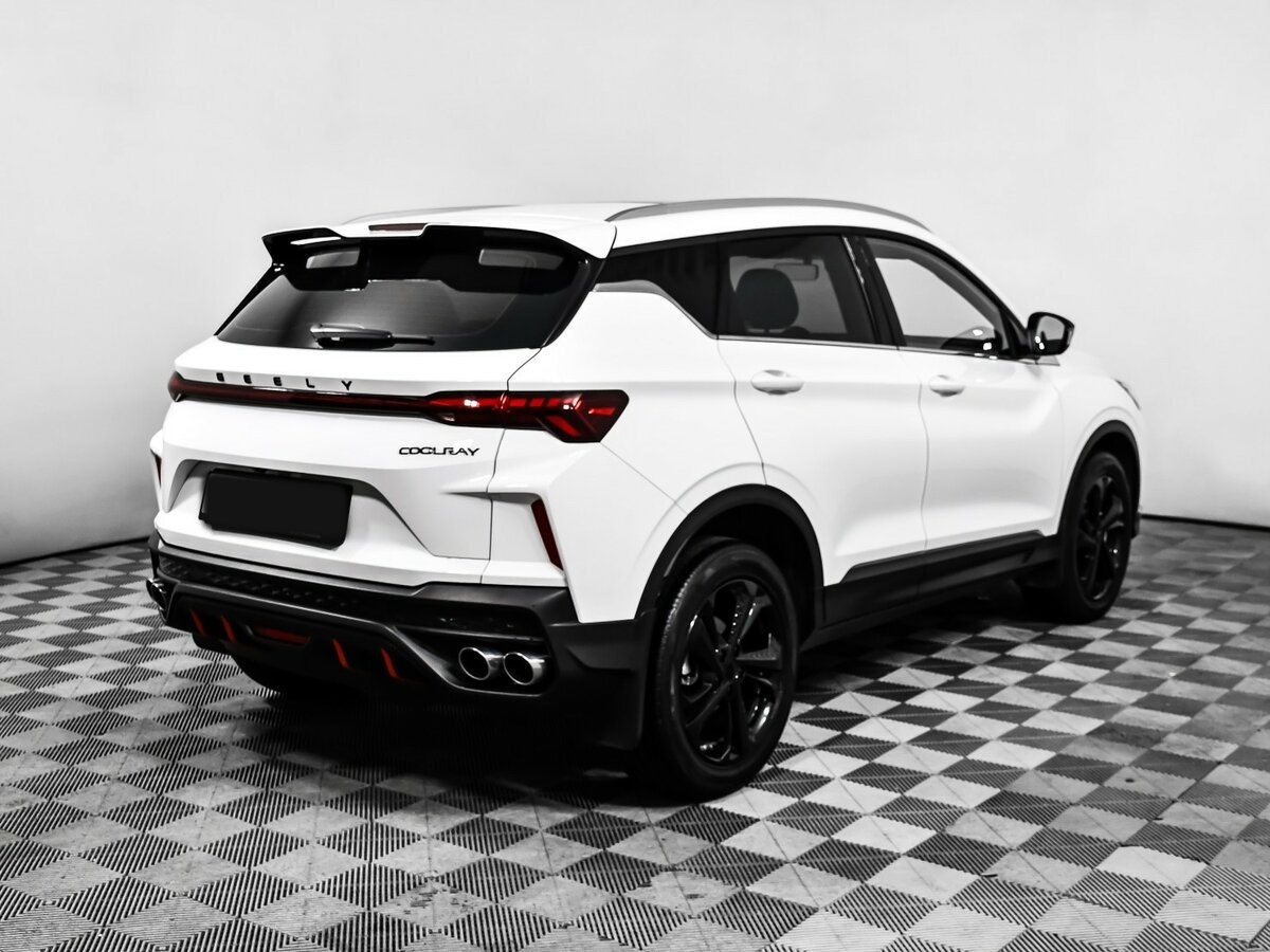 Geely Coolray с пробегом — 2023 год. Фото: #4