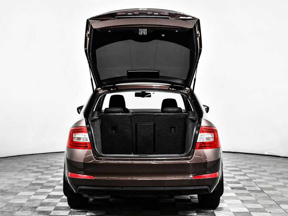 Skoda Octavia с пробегом — 2014 год. Фото: #13