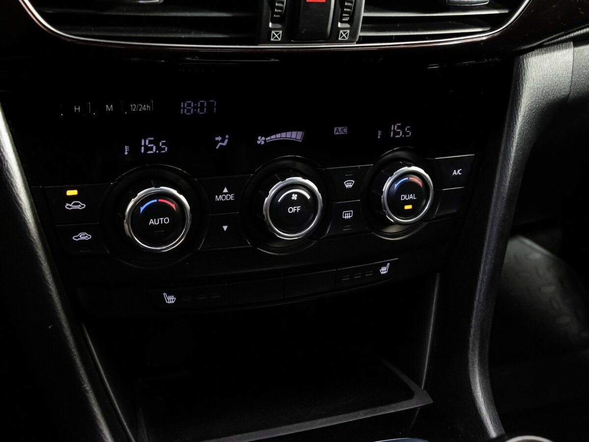 Mazda 6 с пробегом — 2014 год. Фото: #12