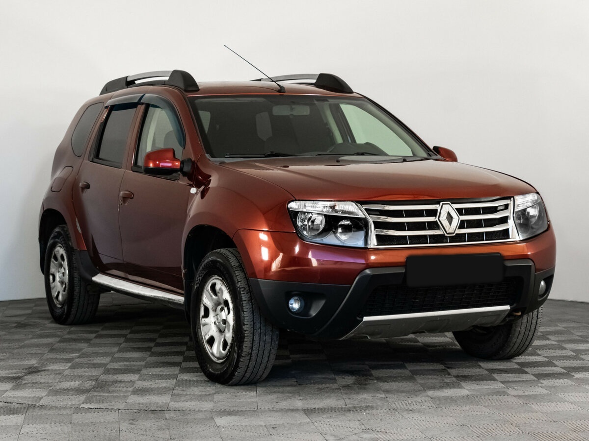 Renault Duster с пробегом — 2014 год. Фото: #2