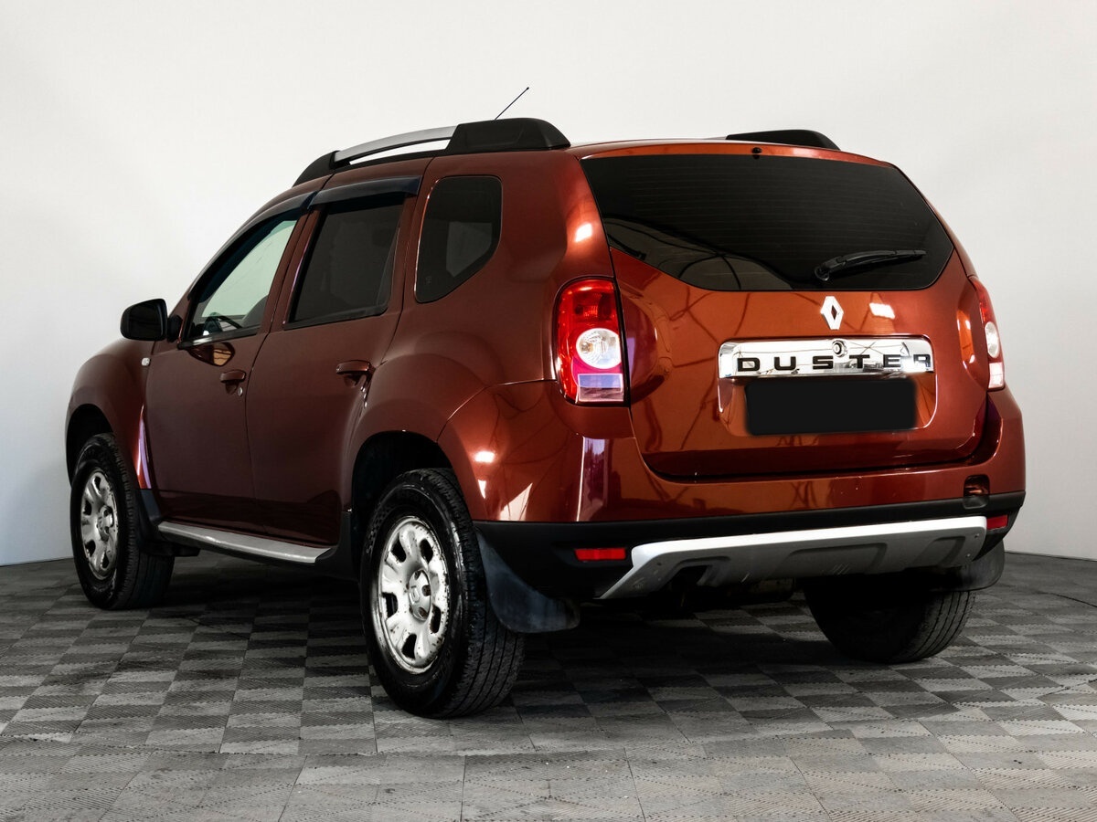 Renault Duster с пробегом — 2014 год. Фото: #5