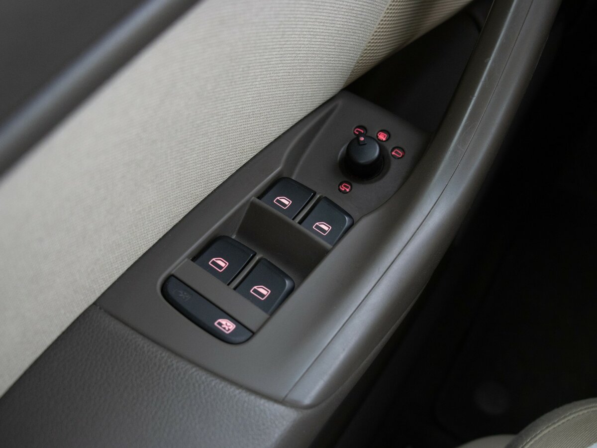 Audi Q3 с пробегом — 2013 год. Фото: #14