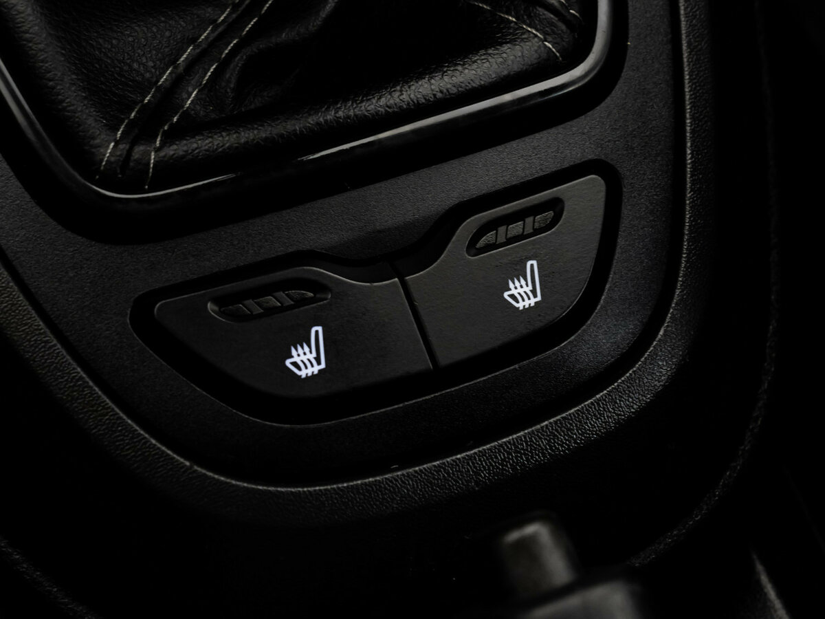 Lada (ВАЗ) Vesta с пробегом — 2018 год. Фото: #12