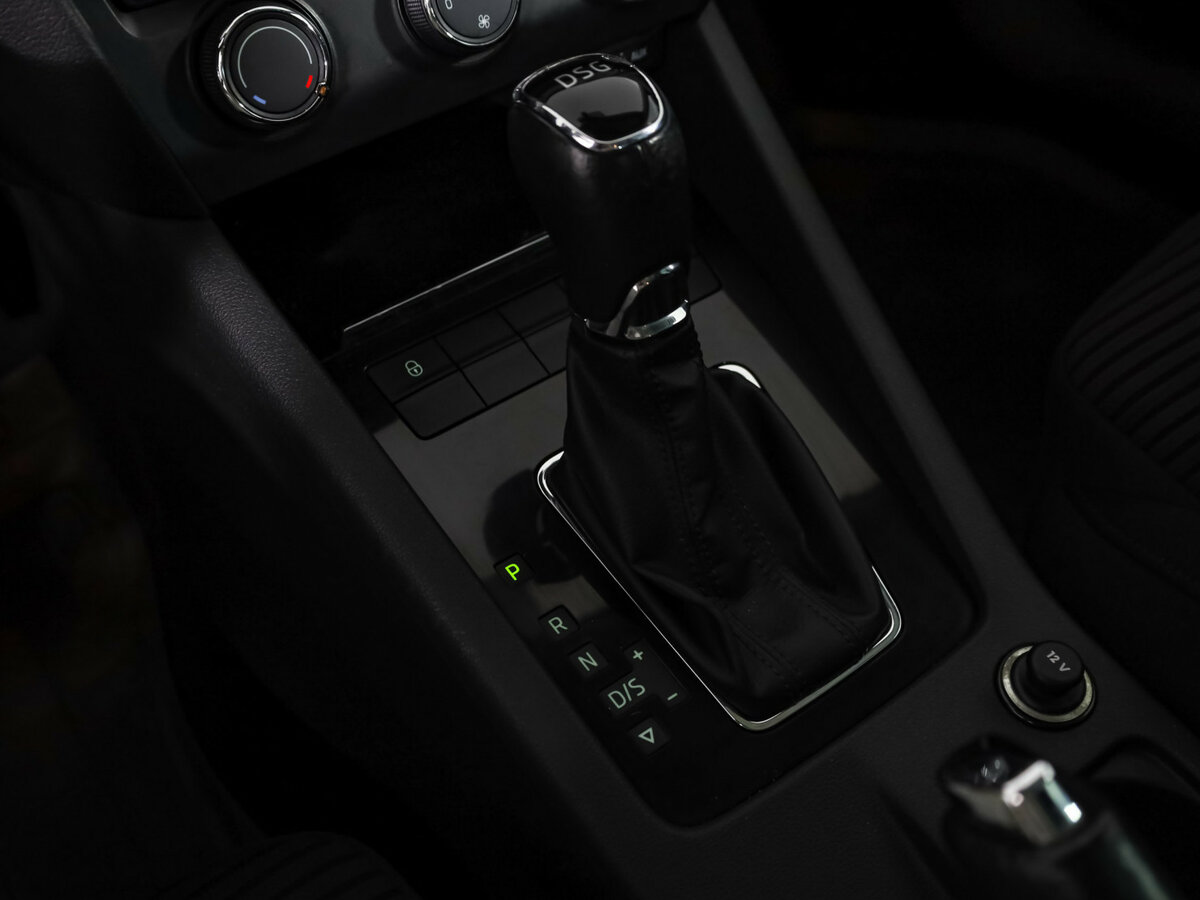 Skoda Octavia с пробегом — 2015 год. Фото: #16