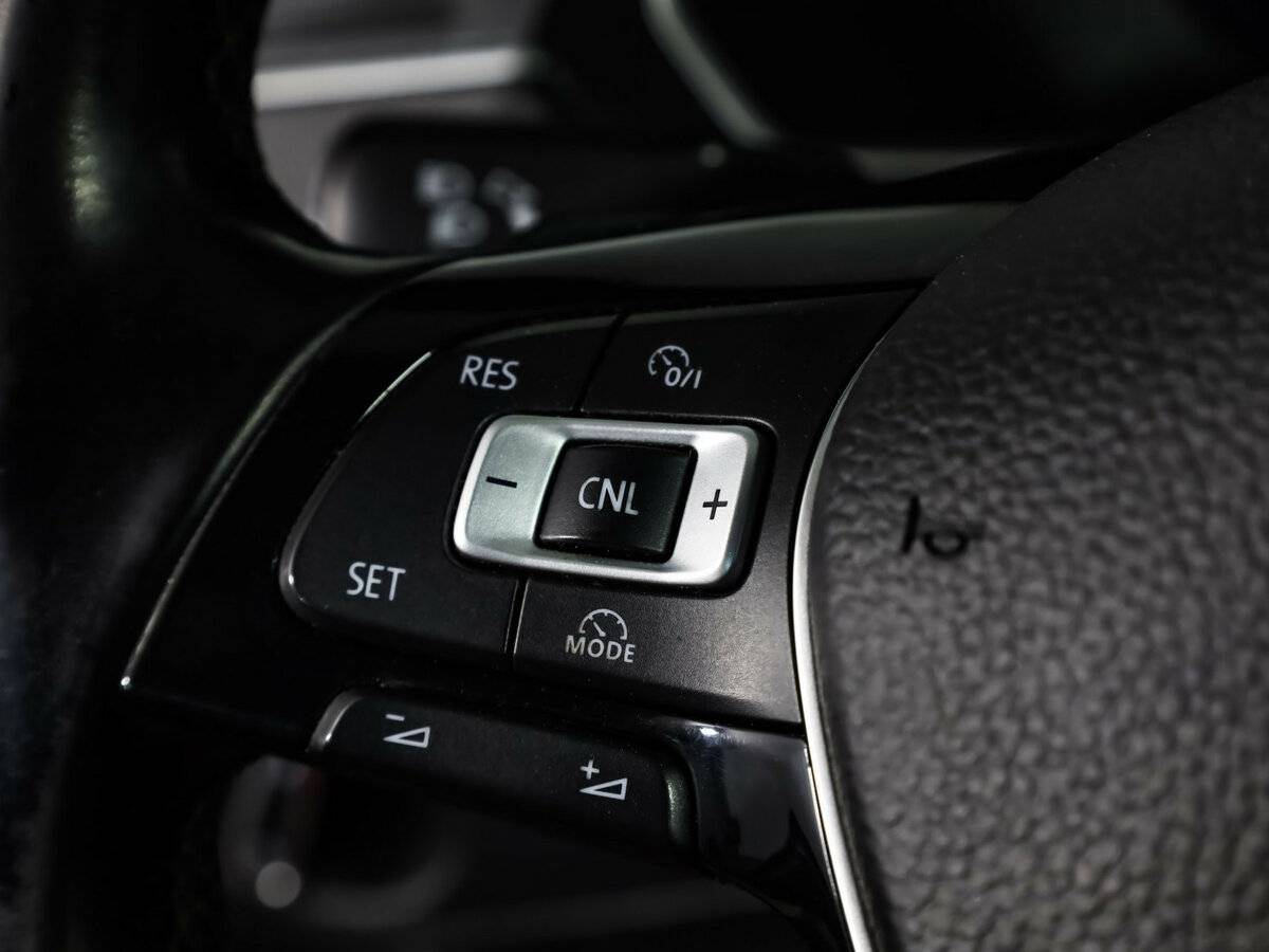 Volkswagen Tiguan с пробегом — 2017 год. Фото: #9