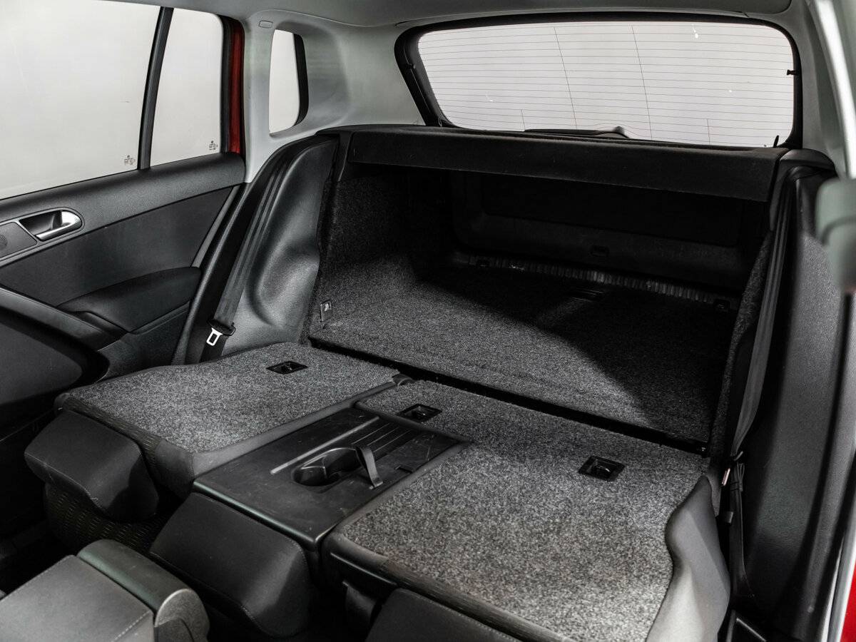 Volkswagen Tiguan с пробегом — 2012 год. Фото: #17