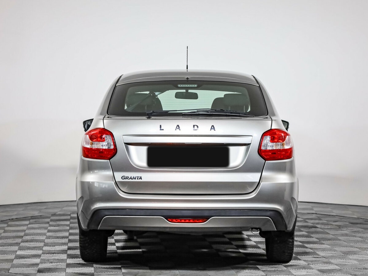 Lada (ВАЗ) Granta с пробегом — 2020 год. Фото: #4