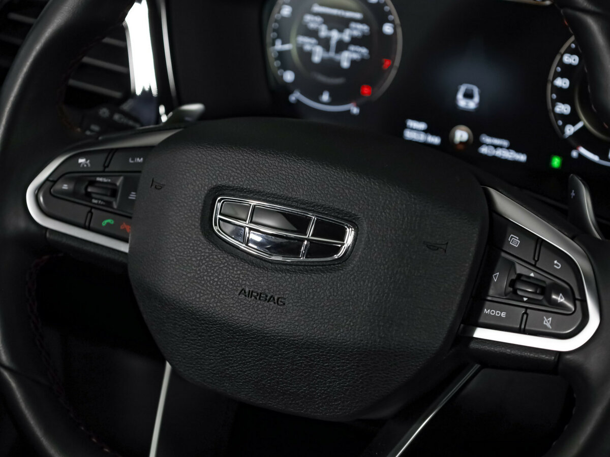 Geely Tugella с пробегом — 2021 год. Фото: #7