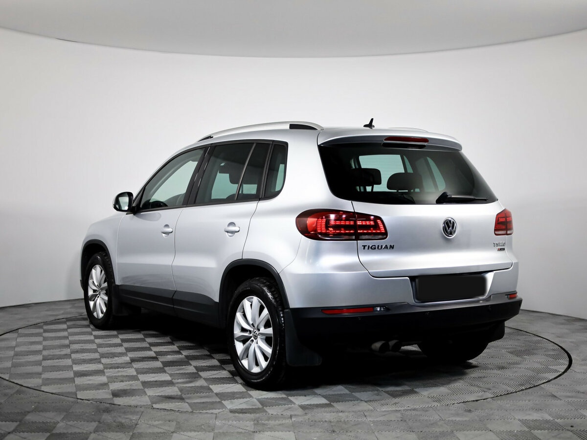 Volkswagen Tiguan с пробегом — 2016 год. Фото: #6