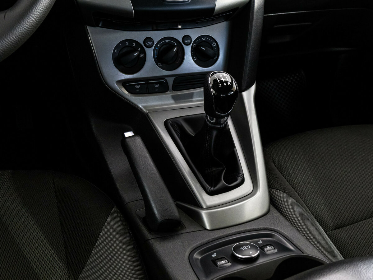 Ford Focus с пробегом — 2014 год. Фото: #9