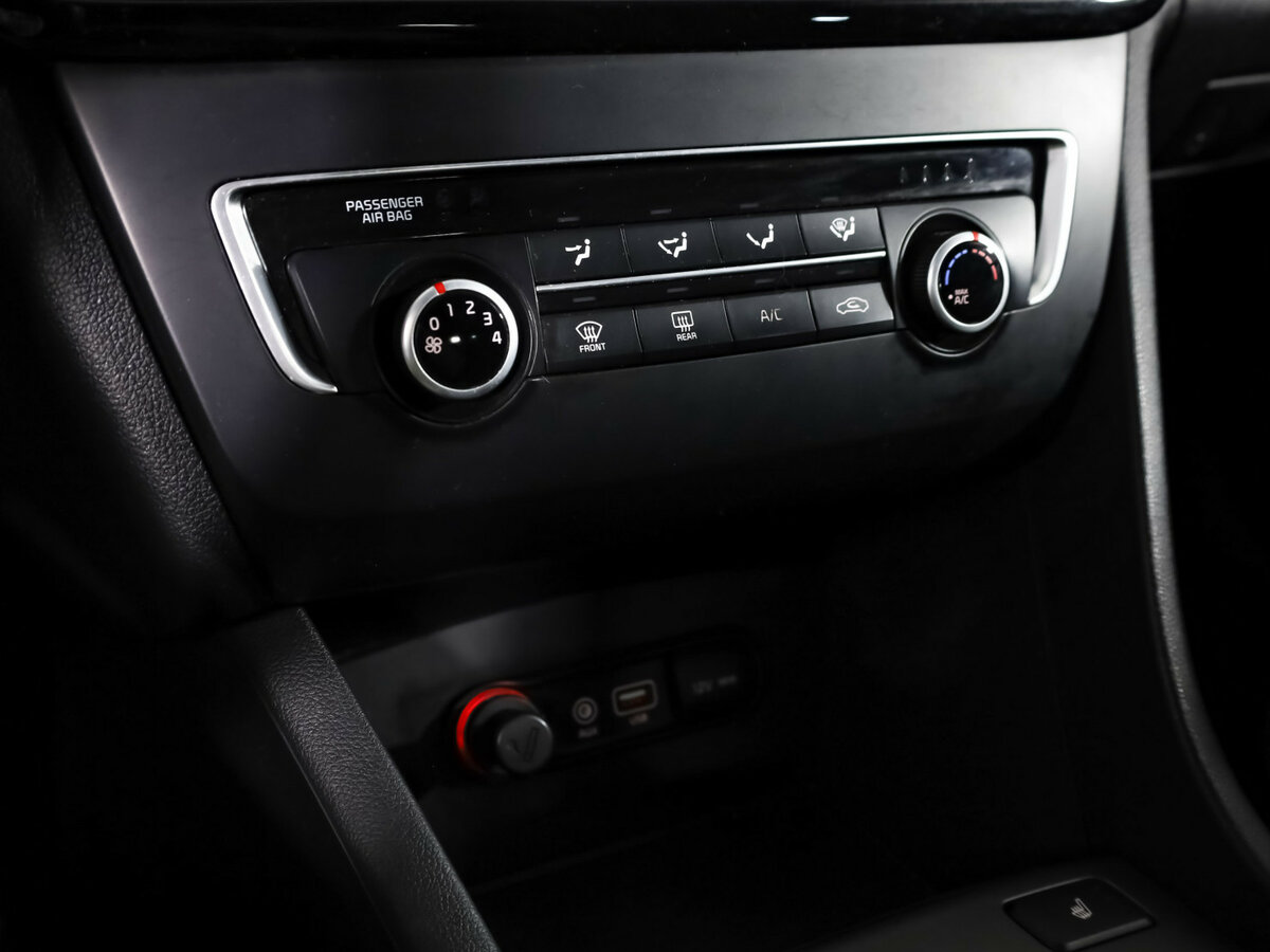 Kia Optima с пробегом — 2019 год. Фото: #13