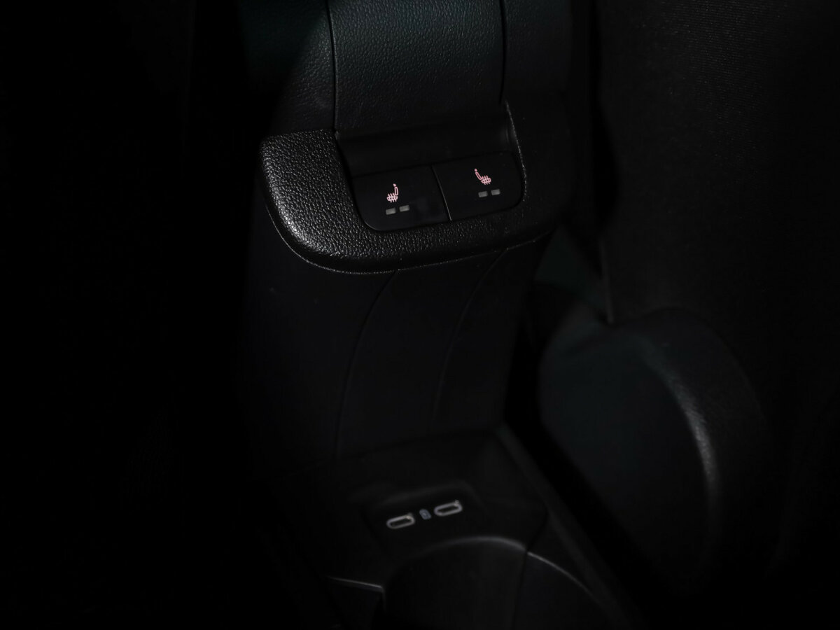 Volkswagen Polo с пробегом — 2021 год. Фото: #17