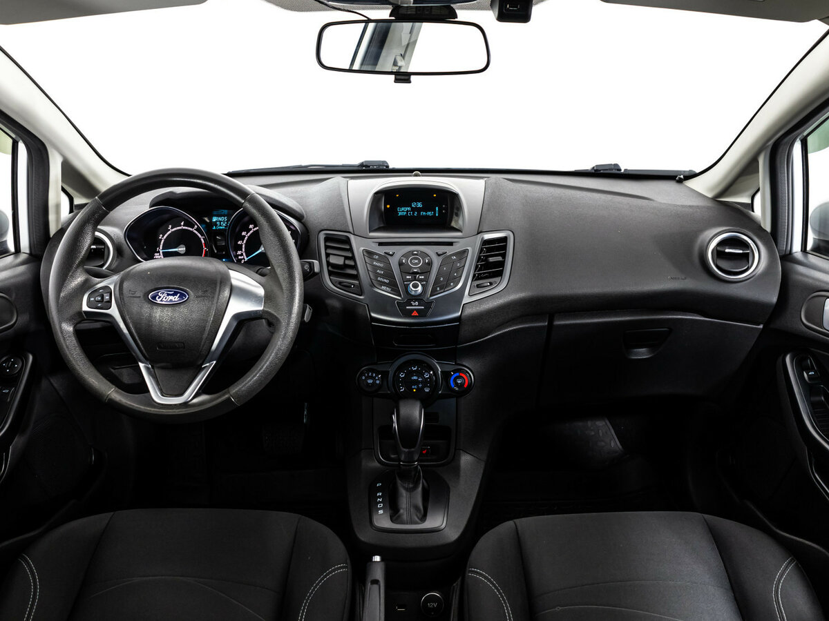 Ford Fiesta с пробегом — 2016 год. Фото: #7