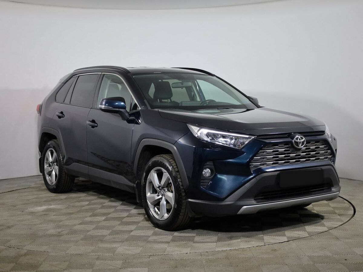 Toyota RAV4 с пробегом — 2019 год. Фото: #2