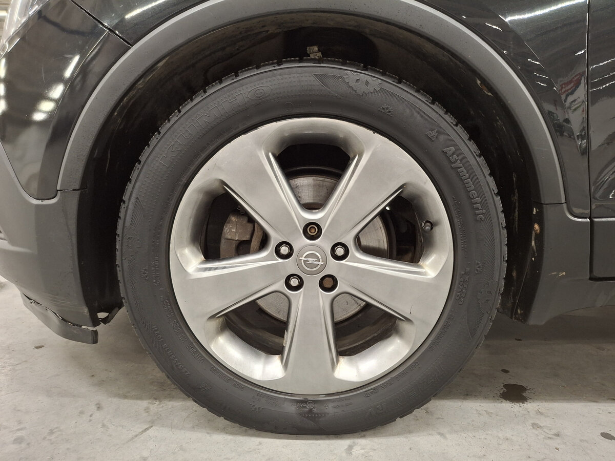 Opel Mokka с пробегом — 2013 год. Фото: #16