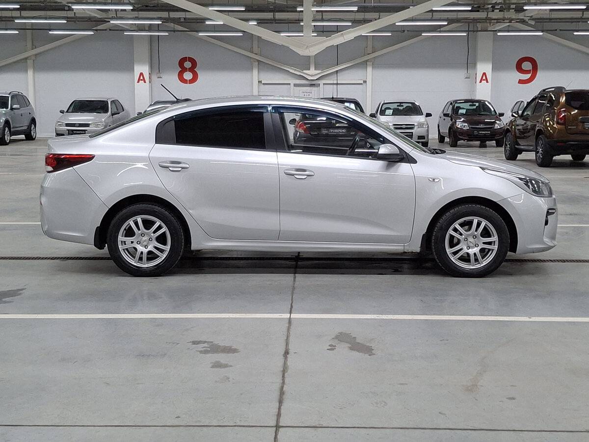 Kia Rio с пробегом — 2017 год. Фото: #3