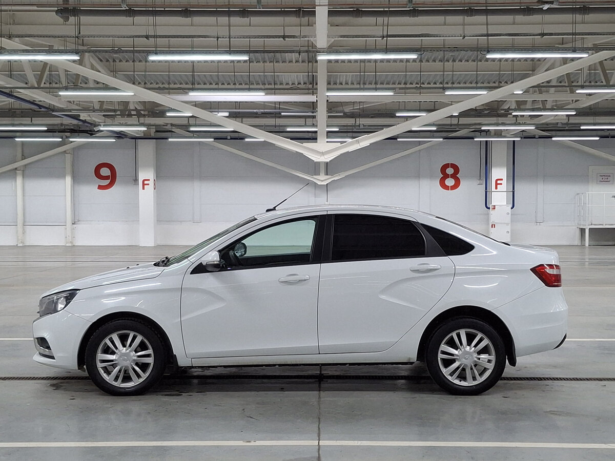 Lada (ВАЗ) Vesta с пробегом — 2017 год. Фото: #7