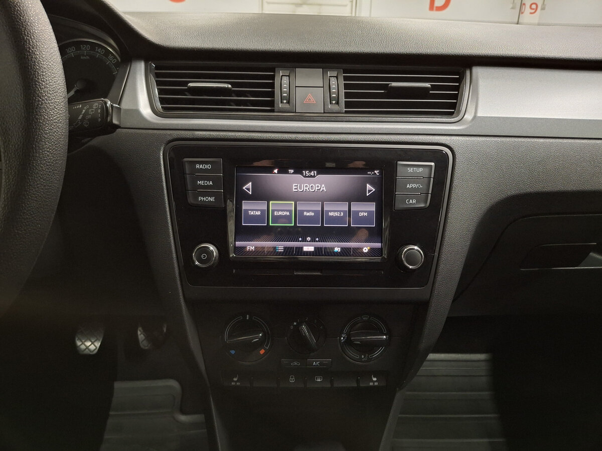 Skoda Rapid с пробегом — 2019 год. Фото: #14