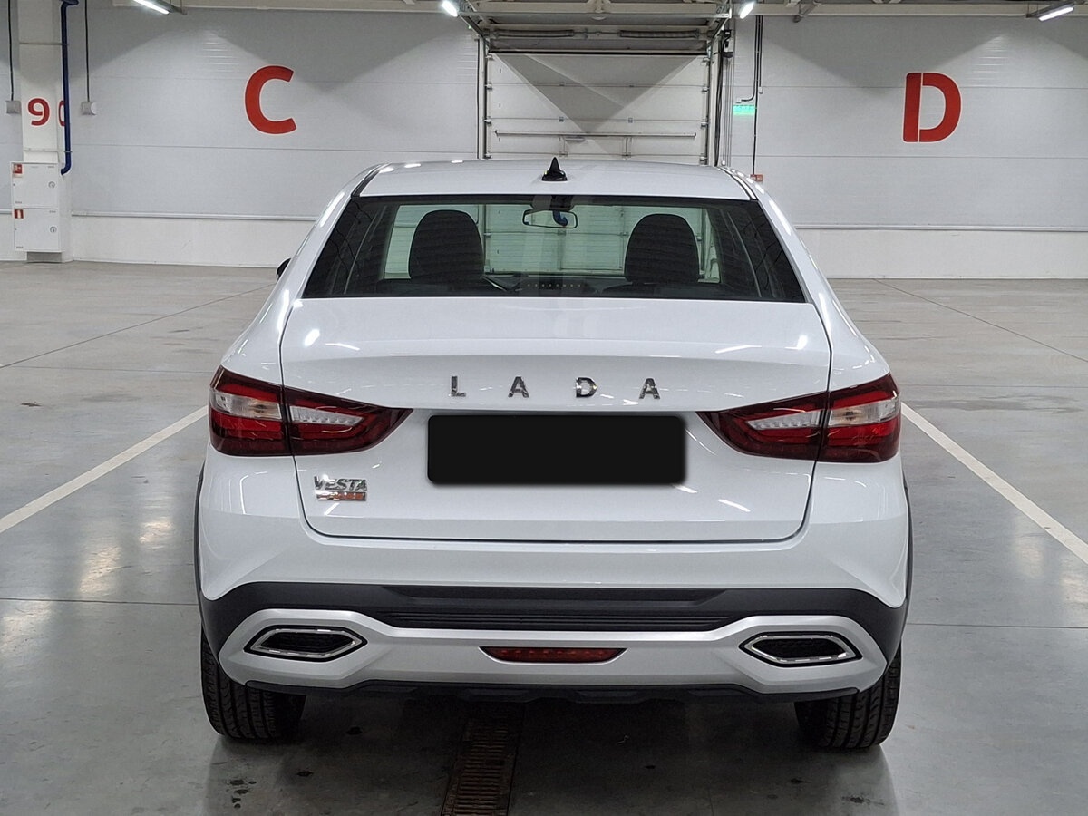 Lada (ВАЗ) Vesta с пробегом — 2024 год. Фото: #5