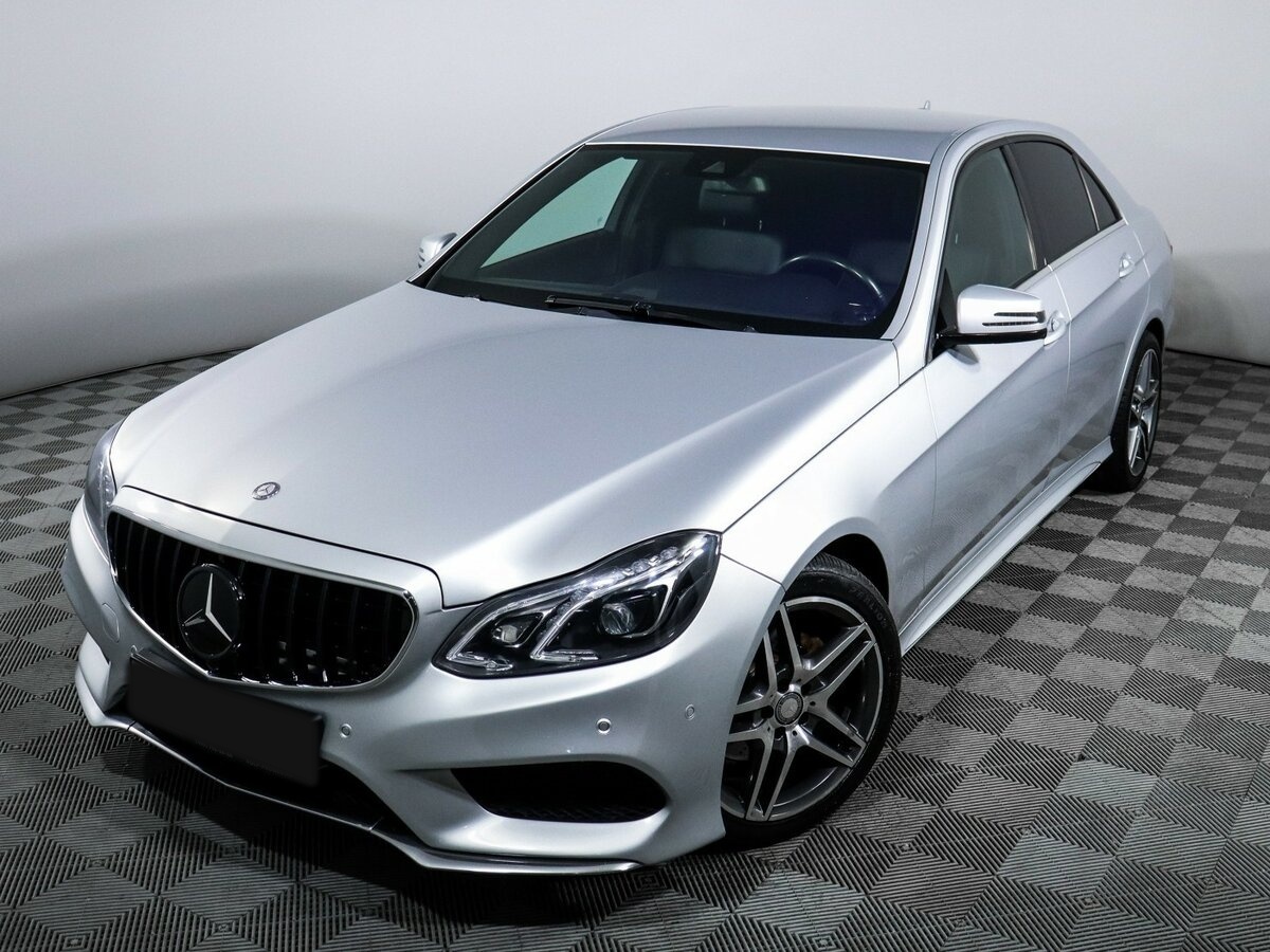 Mercedes-Benz E-Класс с пробегом — 2015 год. Фото: #13