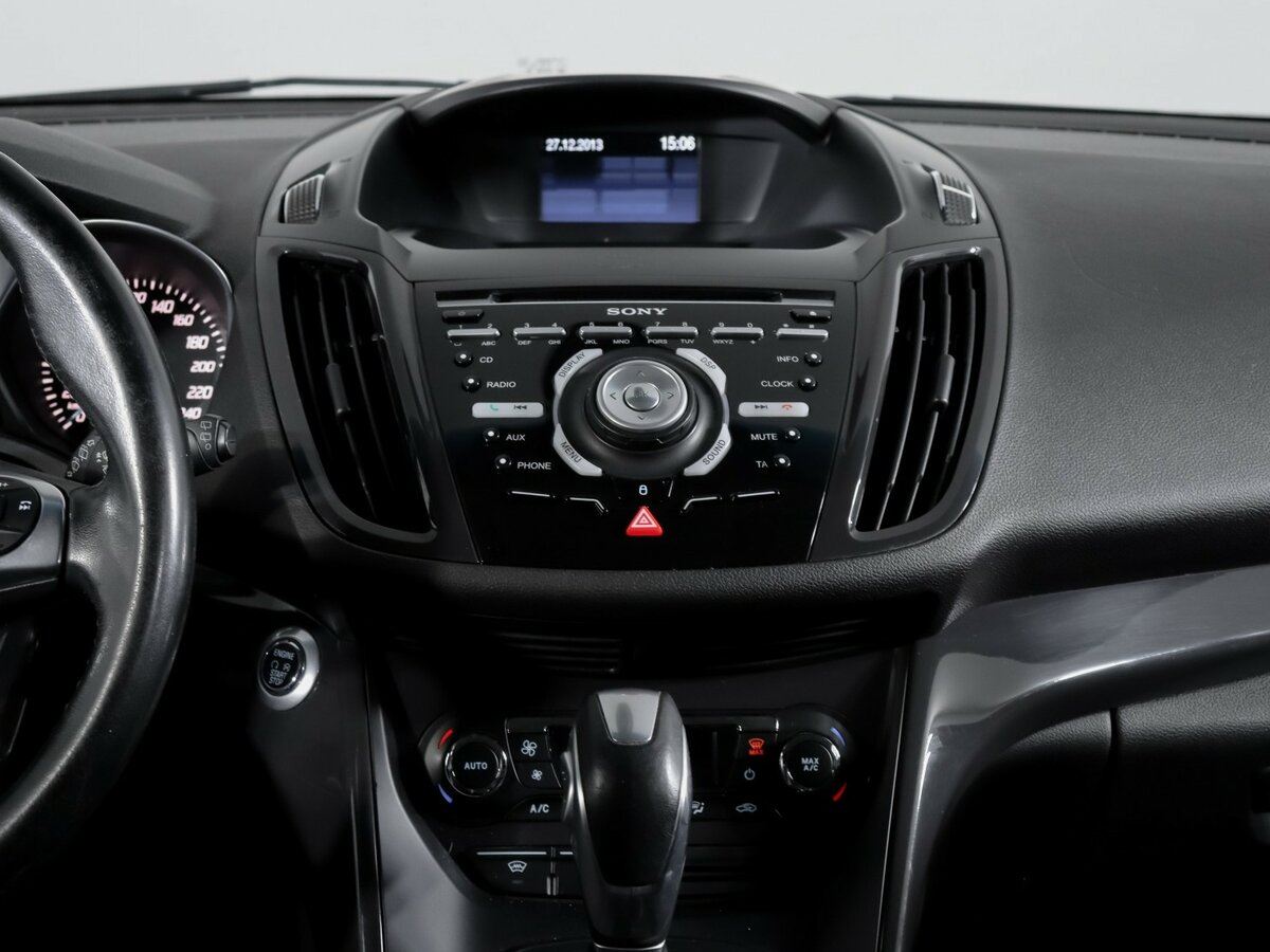 Ford Kuga с пробегом — 2014 год. Фото: #10