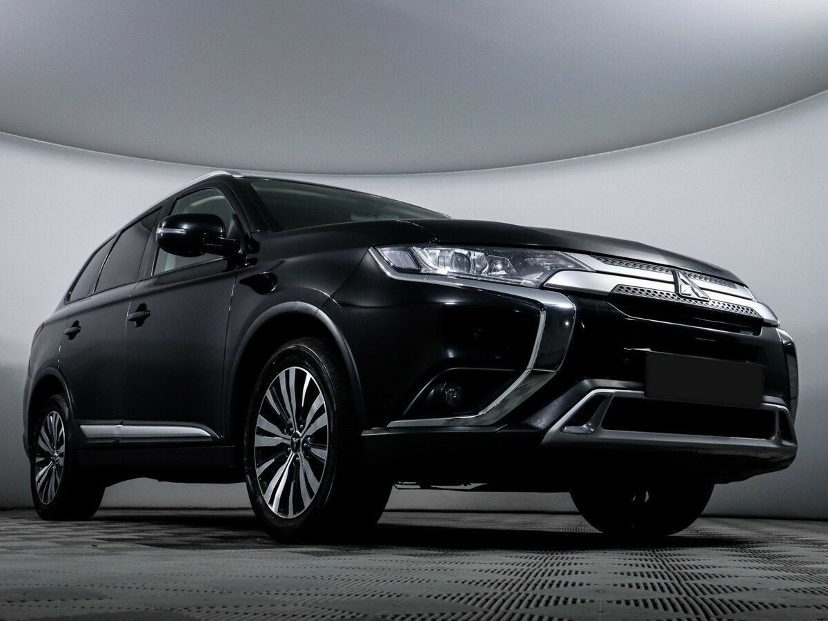 Mitsubishi Outlander с пробегом — 2019 год. Фото: #17
