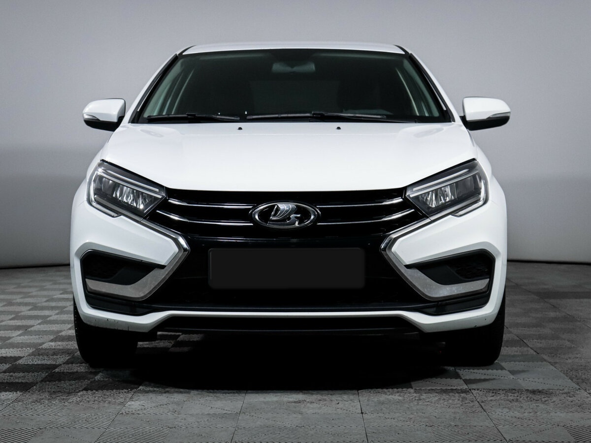 Lada (ВАЗ) Vesta с пробегом — 2023 год. Фото: #1