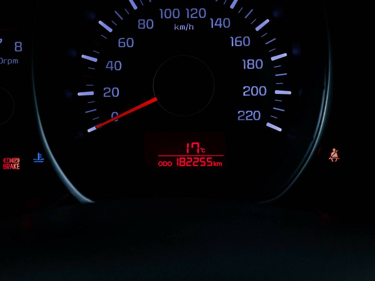 Kia Rio с пробегом — 2013 год. Фото: #8