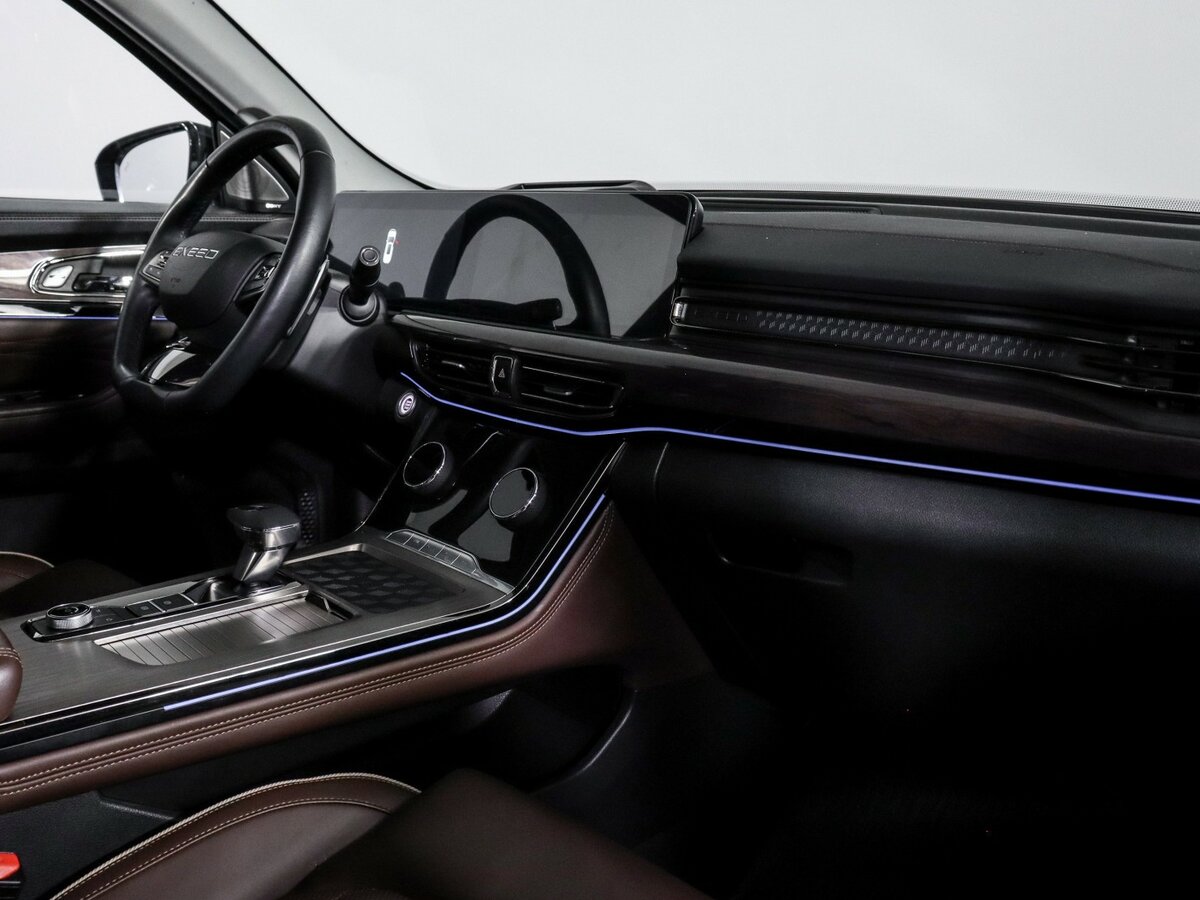 EXEED VX с пробегом — 2022 год. Фото: #8