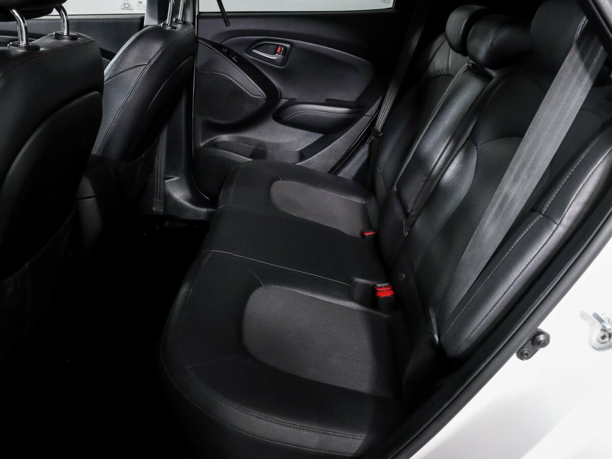 Hyundai ix35 с пробегом — 2014 год. Фото: #7