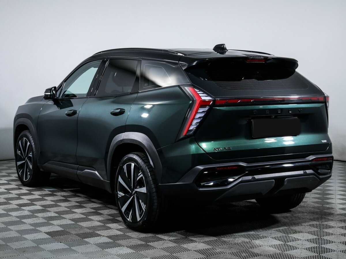 Geely Atlas с пробегом — 2024 год. Фото: #5