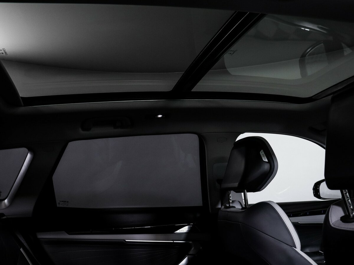 Geely Atlas с пробегом — 2024 год. Фото: #15