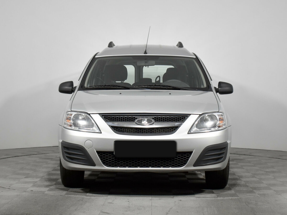 Lada (ВАЗ) Largus с пробегом — 2014 год. Фото: #1