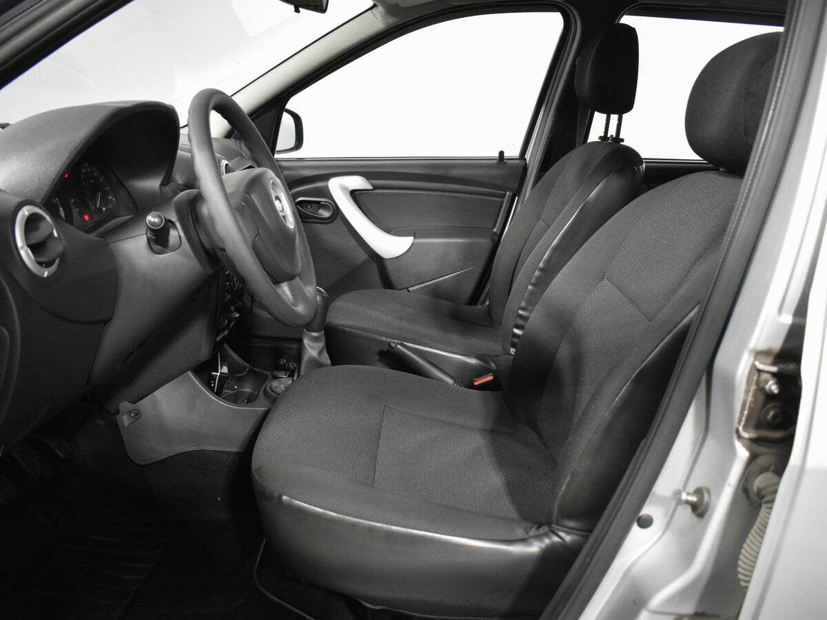 Lada (ВАЗ) Largus с пробегом — 2014 год. Фото: #7