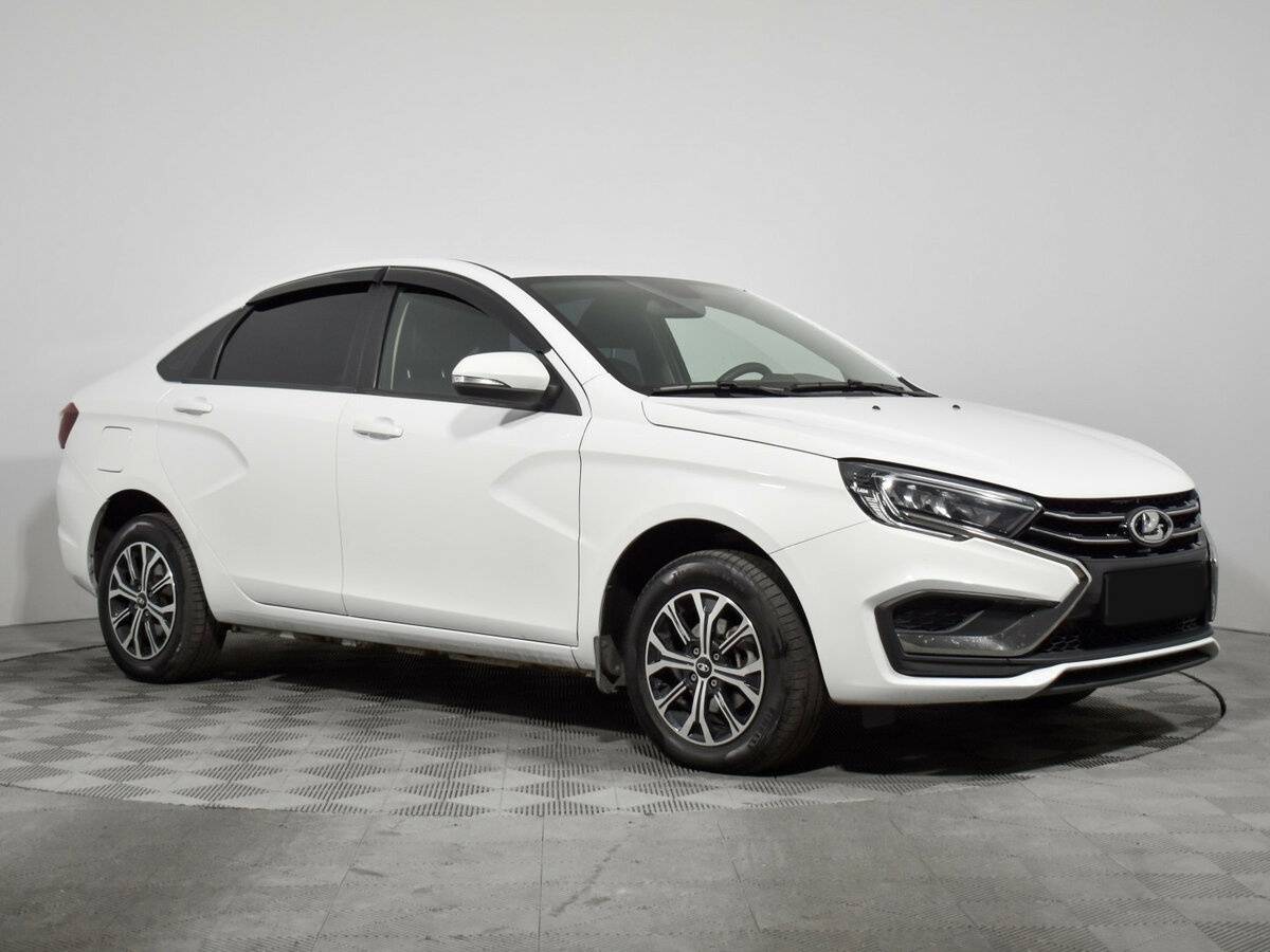 Lada (ВАЗ) Vesta с пробегом — 2023 год. Фото: #2