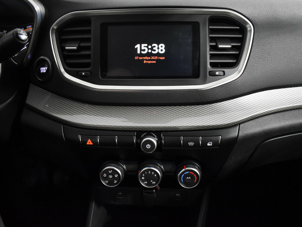 Lada (ВАЗ) Vesta с пробегом — 2023 год. Фото: #15